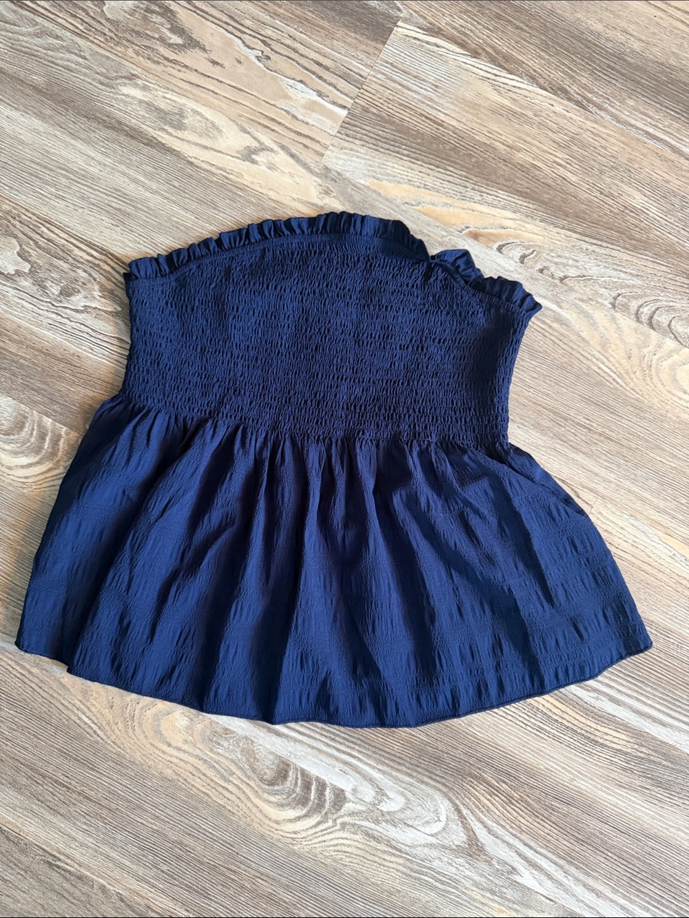 SHEIN Navy Strapless Smocked Peplum Crop Top